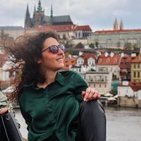 Hajar Chinouni的照片