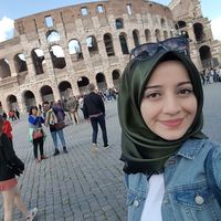 Nurgul Sayin的照片