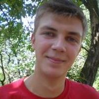 Alexander Ostapenko的照片