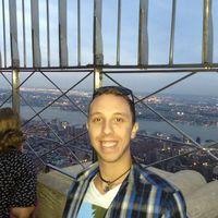 Roberto Nikolov的照片