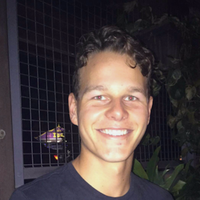 Jayden Jodvalkis的照片