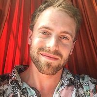 Nicolas Snt的照片