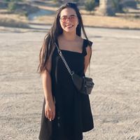 Nourchene Jouini的照片