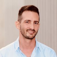 Dominic Frischherz的照片