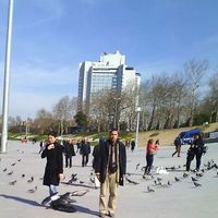 Abdel Bouras的照片