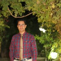 Hadi Boostani的照片