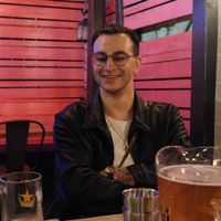 Ajay Weinstein的照片