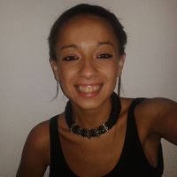 Nabila Mers的照片