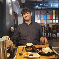 Yun Choi的照片