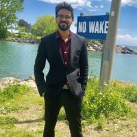 Aryan Nayyar的照片