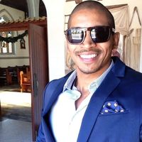 Benjamin Sebastian的照片