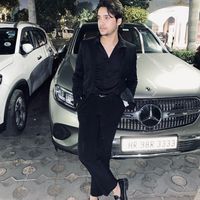 Фотографии пользователя Divyansh Singh