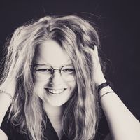 Olivia Hager的照片