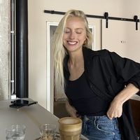 Laura Hanowski's Photo