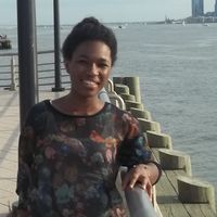 Aïcha Bkry的照片