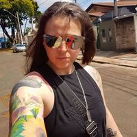 Emira Khezam的照片