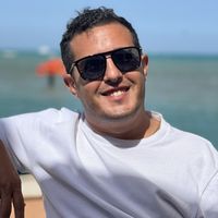 Mina George的照片