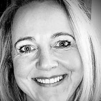 hulda Gardarsdottir's Photo