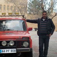 Le foto di Deniz Karadağ