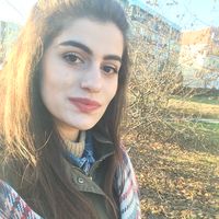 Firdevs Aybike Colak的照片