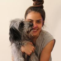 iliana laroza的照片