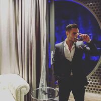 Emre Imamoglu的照片