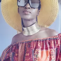 Ifitumi Aleogena的照片