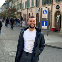 Javier Santana的照片