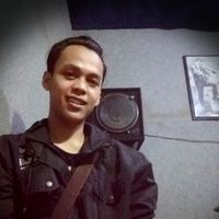 Roni Sunarya's Photo