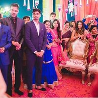 Snehal Jagetiya的照片