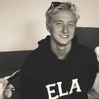 Drew Taylor的照片