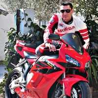 GEORGIOS MOROZOV的照片