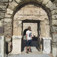 Cagdas Abay的照片