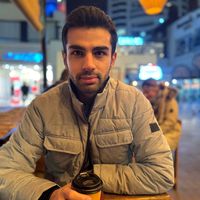 Poorya Amani的照片