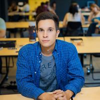 Artem Hyrych's Photo