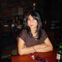 Eva Fauziah's Photo