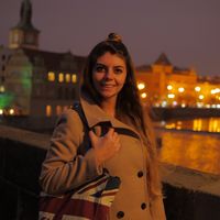 Esma Nur Sener的照片