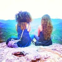 Liz Uscangaa的照片