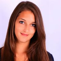 Dorina Tűzkő的照片