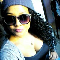 jully lobato的照片