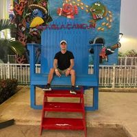 Julio Esparza的照片