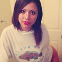 Ashley Burbach的照片