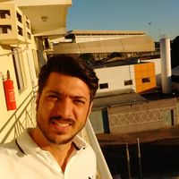 Carlos Pirovani的照片