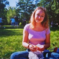 Karoline Kuhn的照片