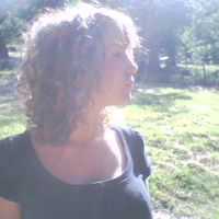 Emilie MALET的照片