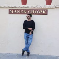 Naitik Songara的照片