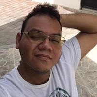 Raul Gonzalez的照片