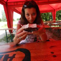 Viktoriia Strelchenia的照片