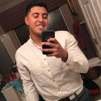 Eddie Hernandez的照片