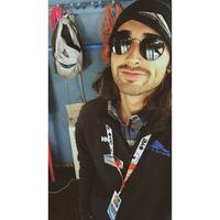 Connor Emrich的照片